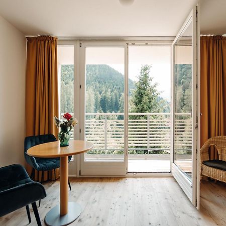 Hotel Ludwigshof & Luvina Тродена Стая снимка