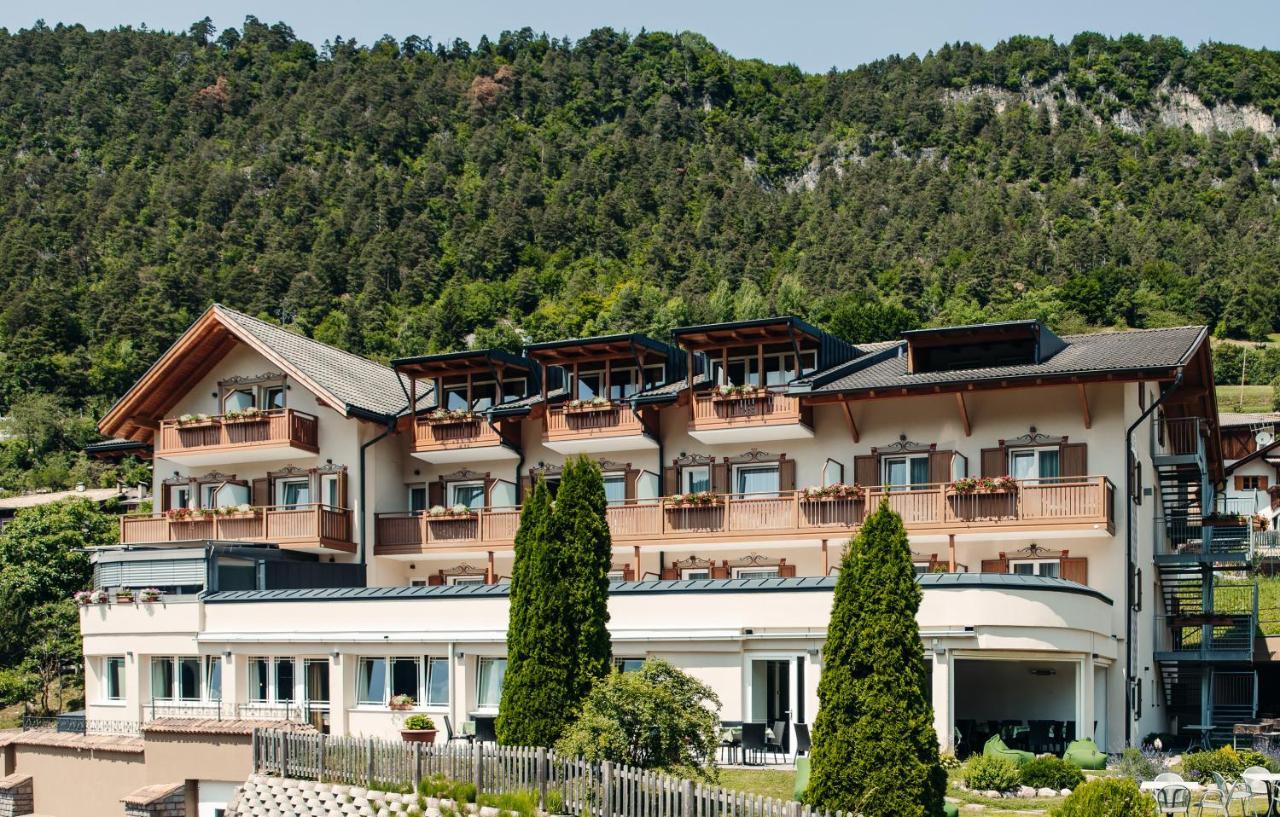 Hotel Ludwigshof & Luvina Тродена Екстериор снимка